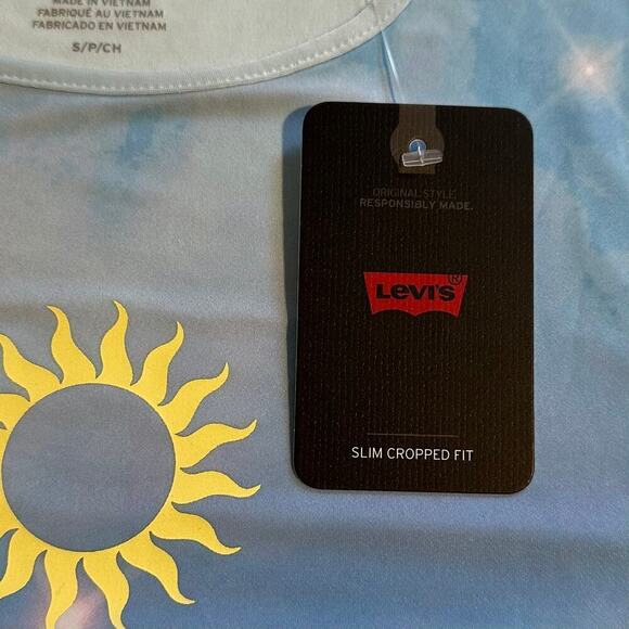 NWT Levi’s Second Skin Nebula Blue Crop Top Small - Picture 8 of 10